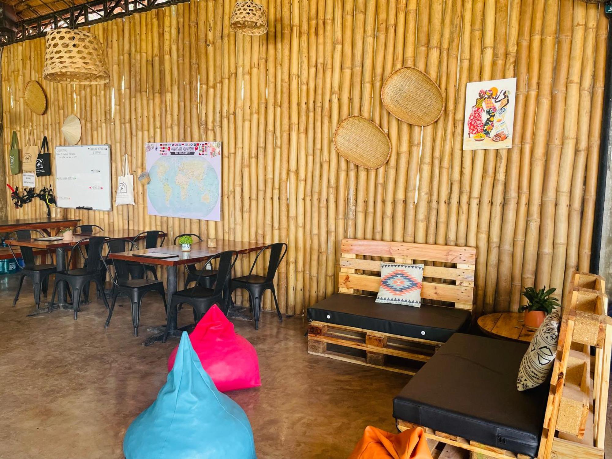 Maayong Hostel (Adults Only) Moalboal Bagian luar foto