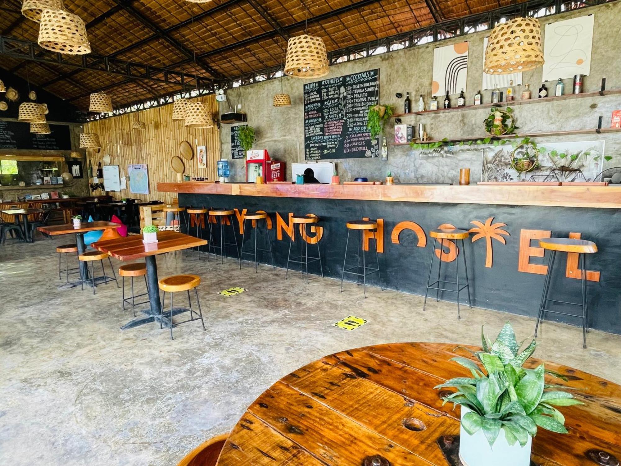 Maayong Hostel (Adults Only) Moalboal Bagian luar foto