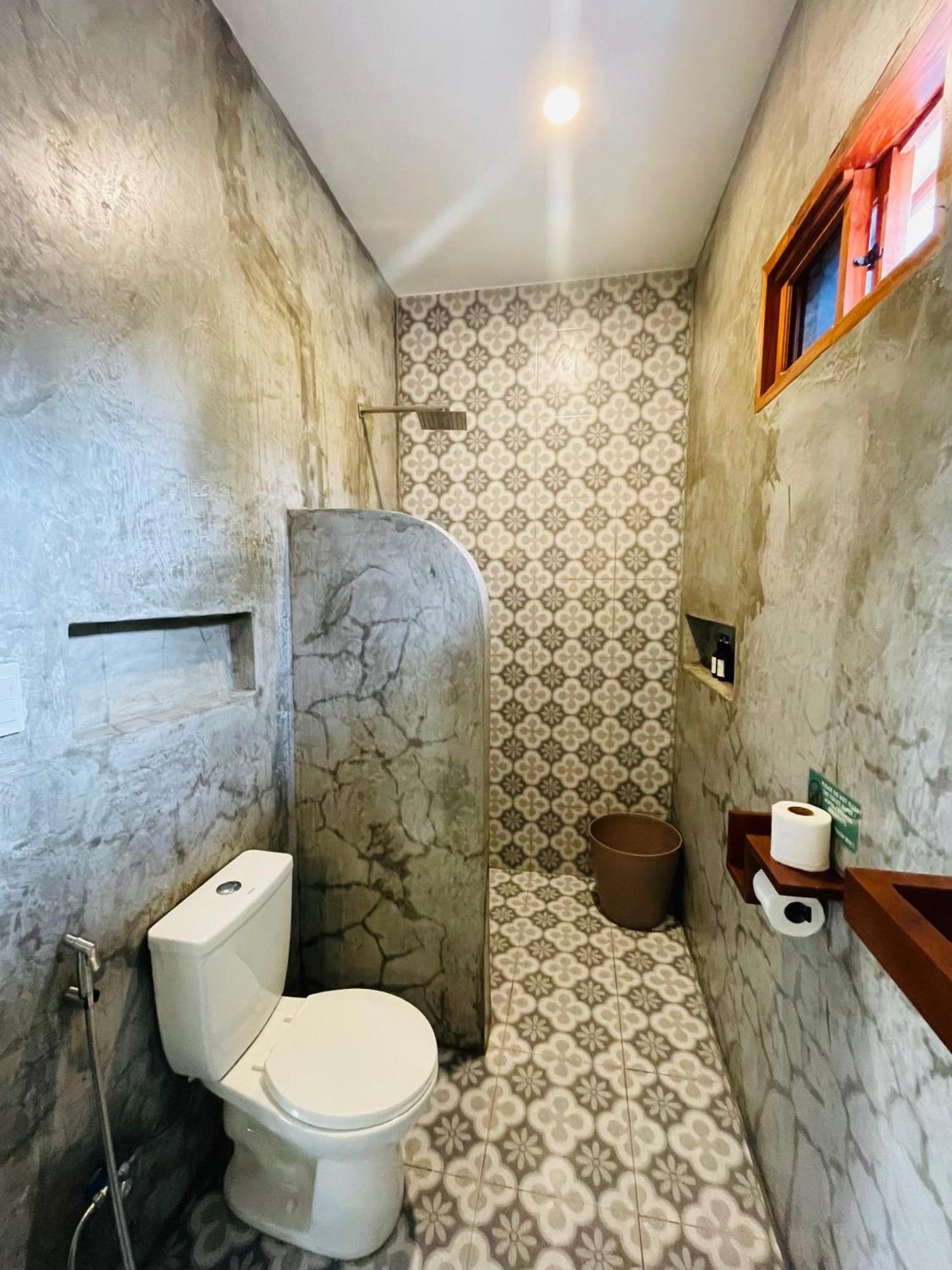 Maayong Hostel (Adults Only) Moalboal Bagian luar foto