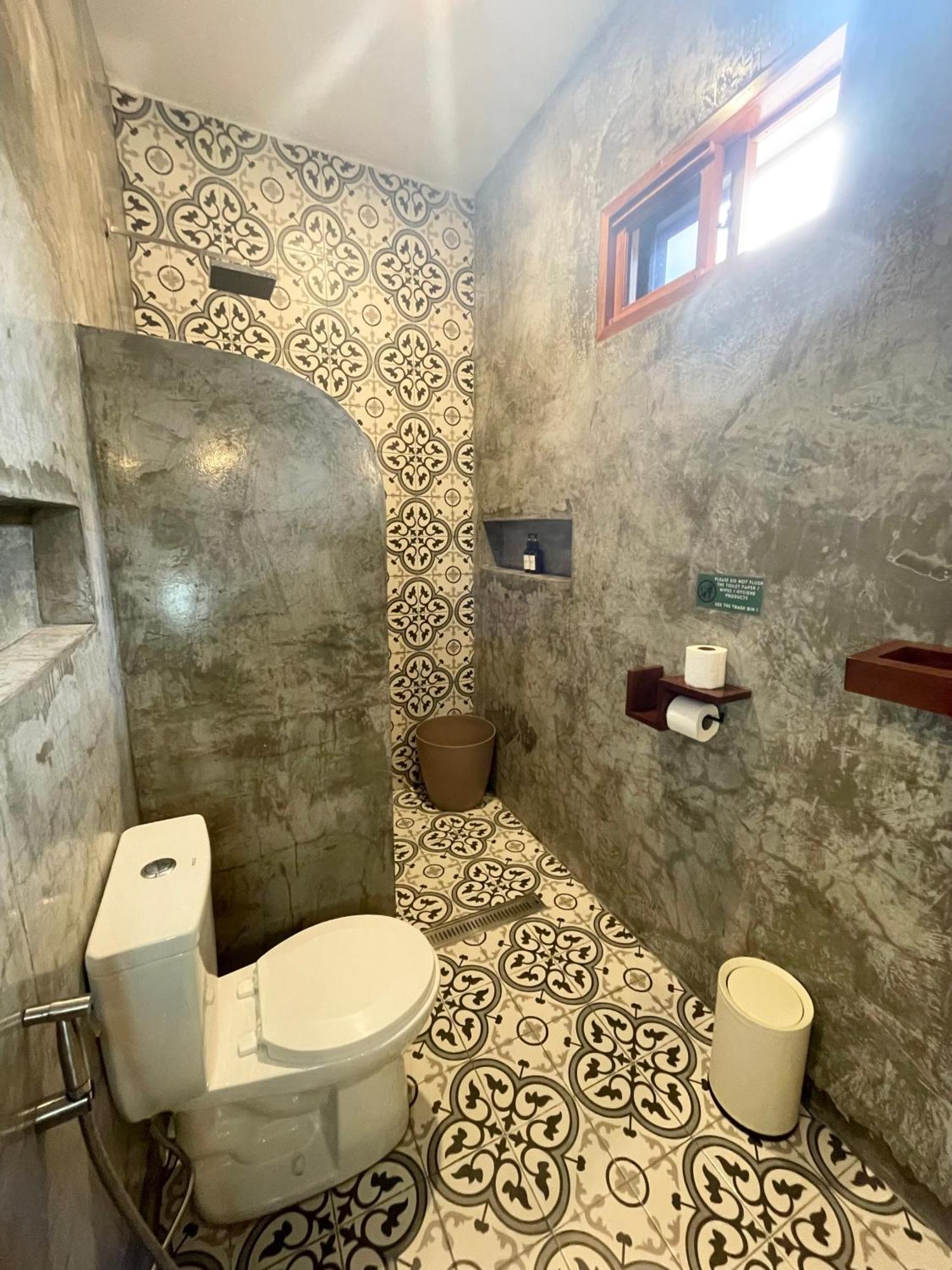 Maayong Hostel (Adults Only) Moalboal Bagian luar foto